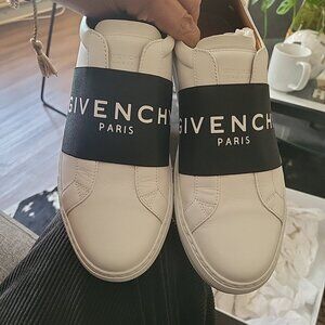 Givenchy Urban Street Sneakers sz 40
